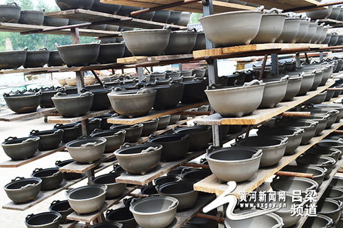 太原理工大學藝術(shù)學院領(lǐng)導赴杏野砂器廠參觀交流，共話傳統(tǒng)工藝與現(xiàn)代設(shè)計融合